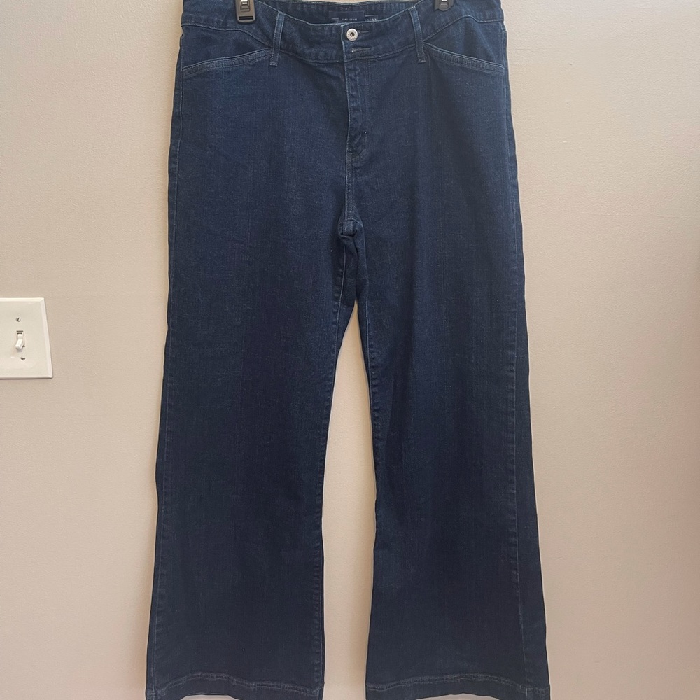 Levi’s Demi Curve Classic Bootcut Jeans